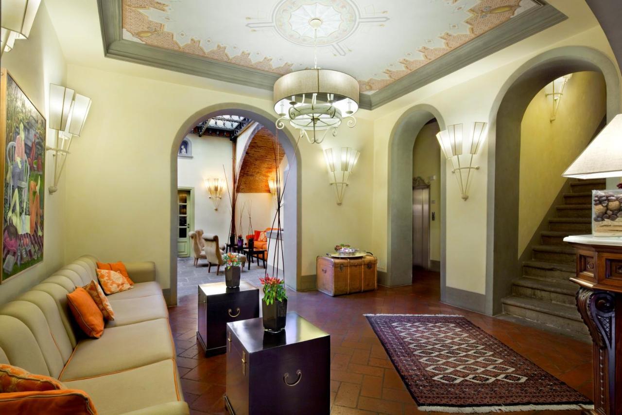Unahotels Palazzo Mannaioni Toscana Montaione Exterior foto