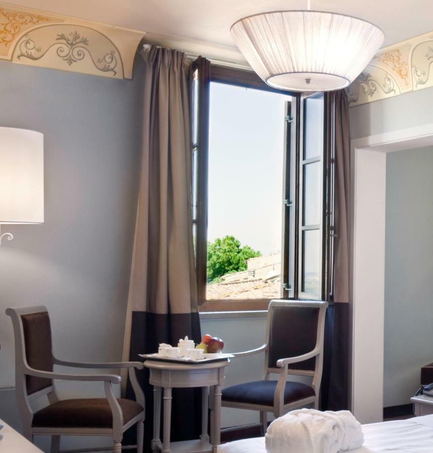 Unahotels Palazzo Mannaioni Toscana Montaione Habitación foto
